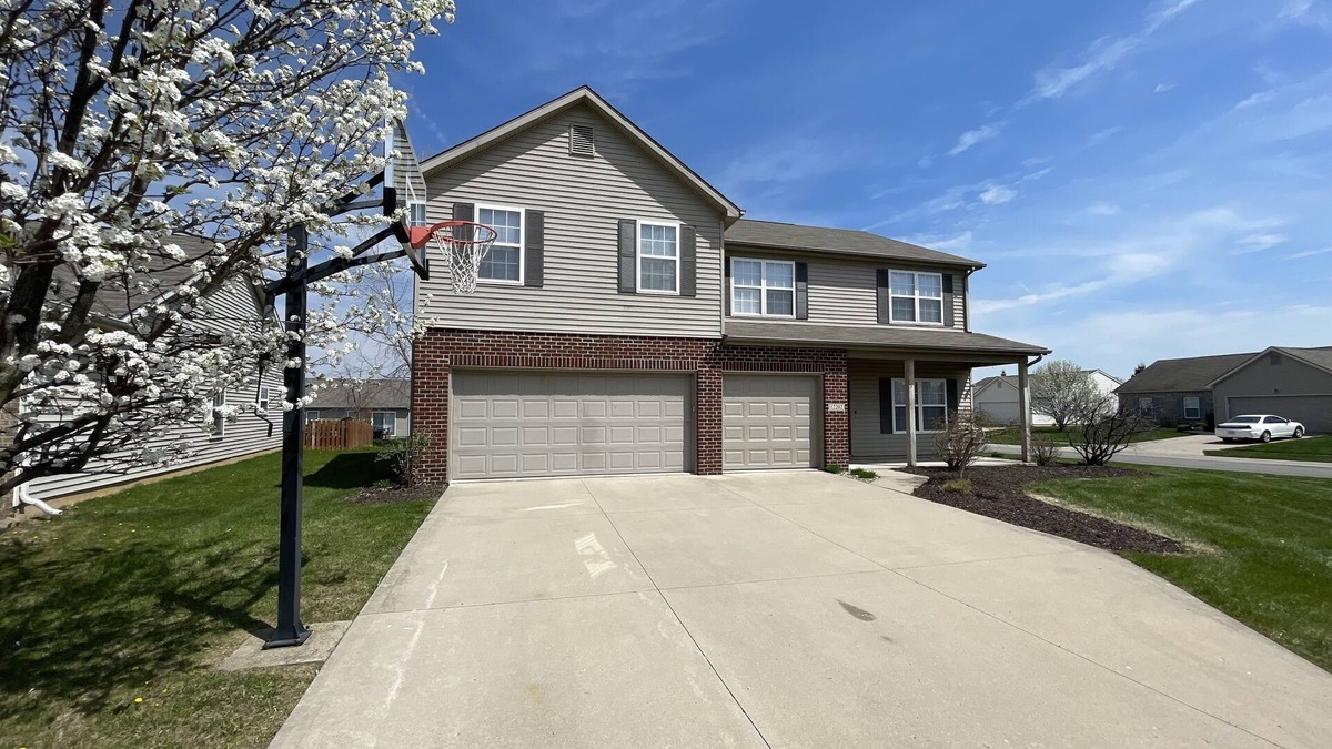Laotto House | Giant Jacobus! 5 Bedroom Mini Mansion! Sleeps 14+