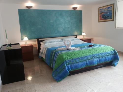 Casa Santa Apartment | Giardino Fiorito WI-FI BICI FREE