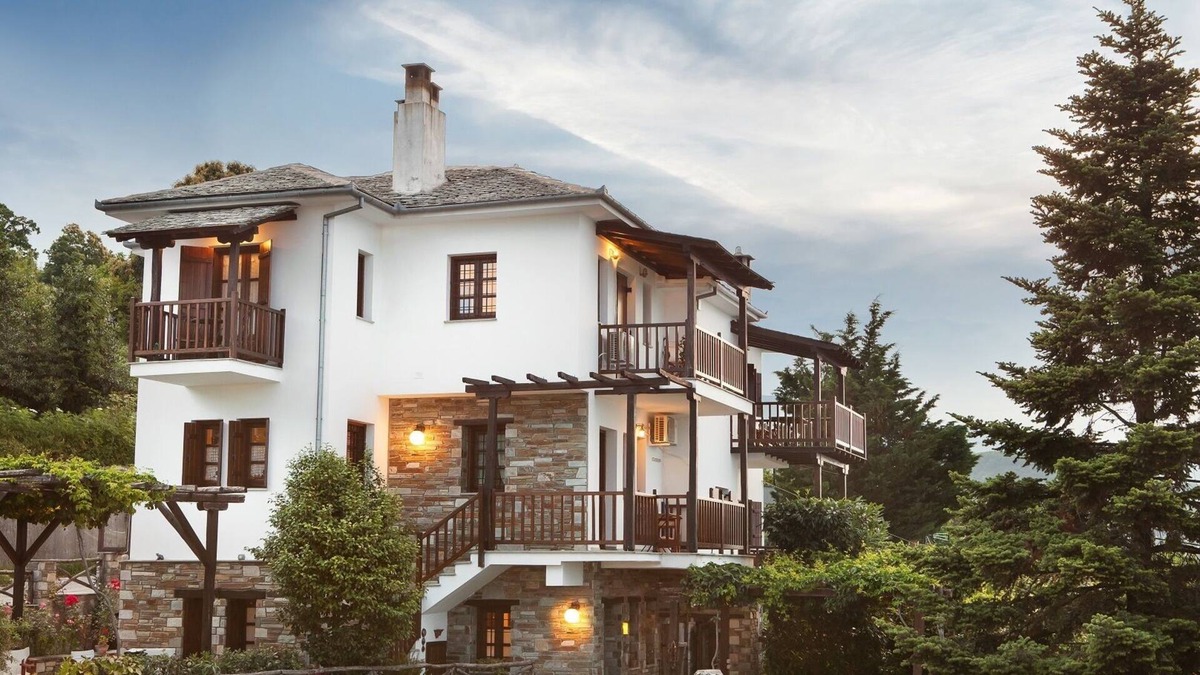 Mouresi Apartment | Giasemi- The patio of Pelion