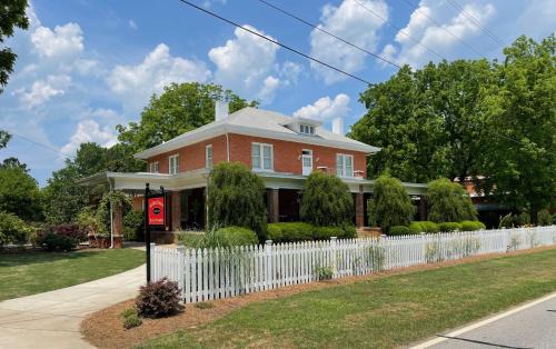 Maxeys Bed & Breakfast | Gillen House Bed and Breakfast