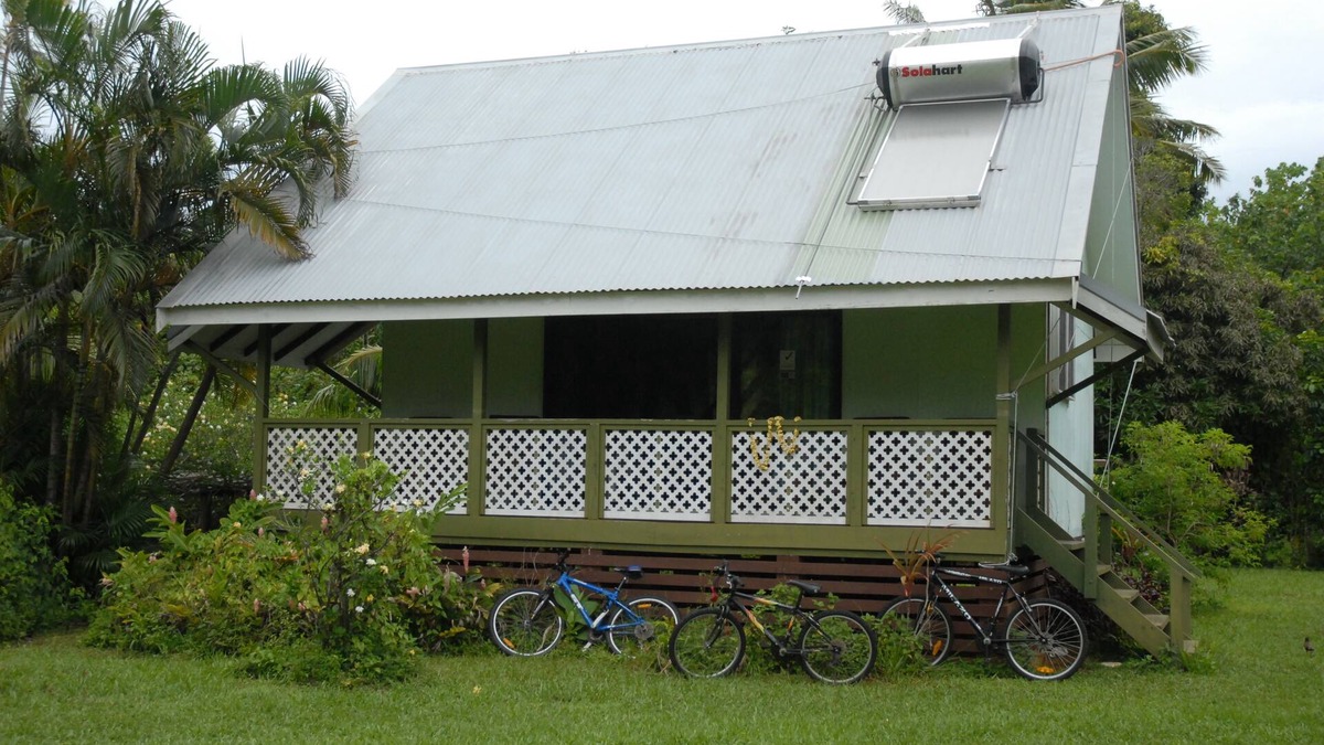 Aitutaki House | Ginas Garden Lodges, Aitutaki - 4 self contained lodges in a beautiful garden
