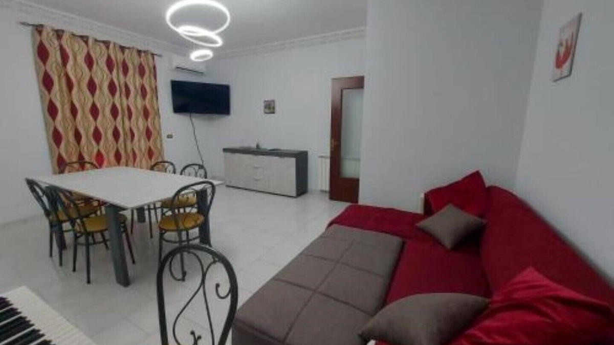 Spadafora Apartment | Giovannino's