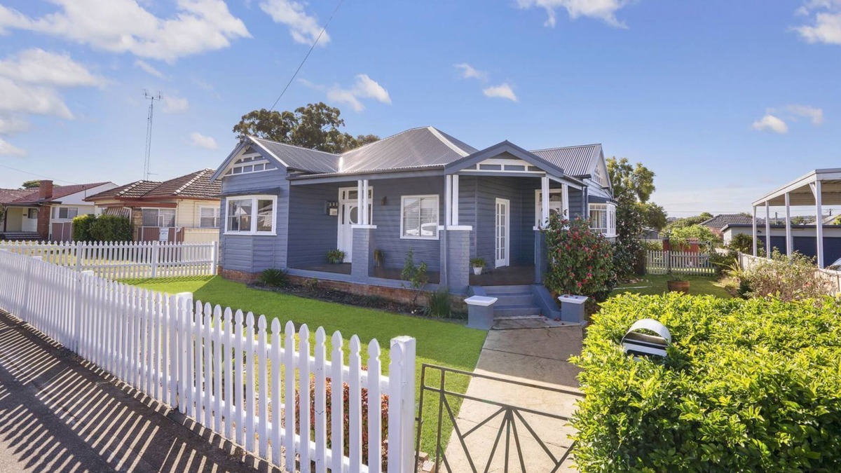 Cessnock House | 'Giralang' - a star amongst the Hunter Valley