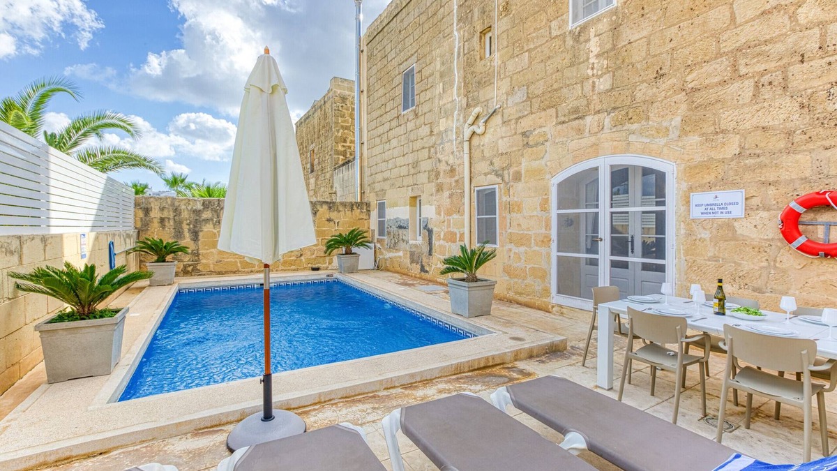 Victoria Villa | Girardu - Victoria Holiday Home