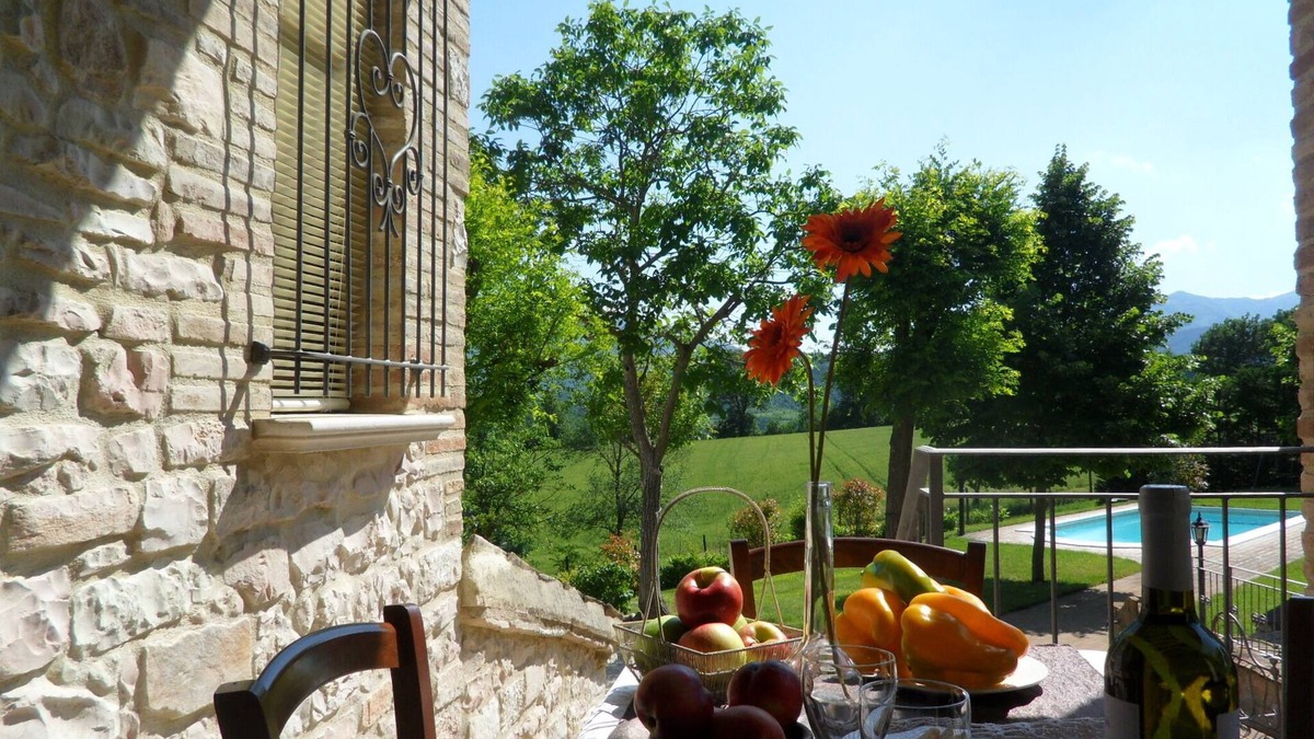 Cagli House | GIRASOLI (Apartment for 4 P.)