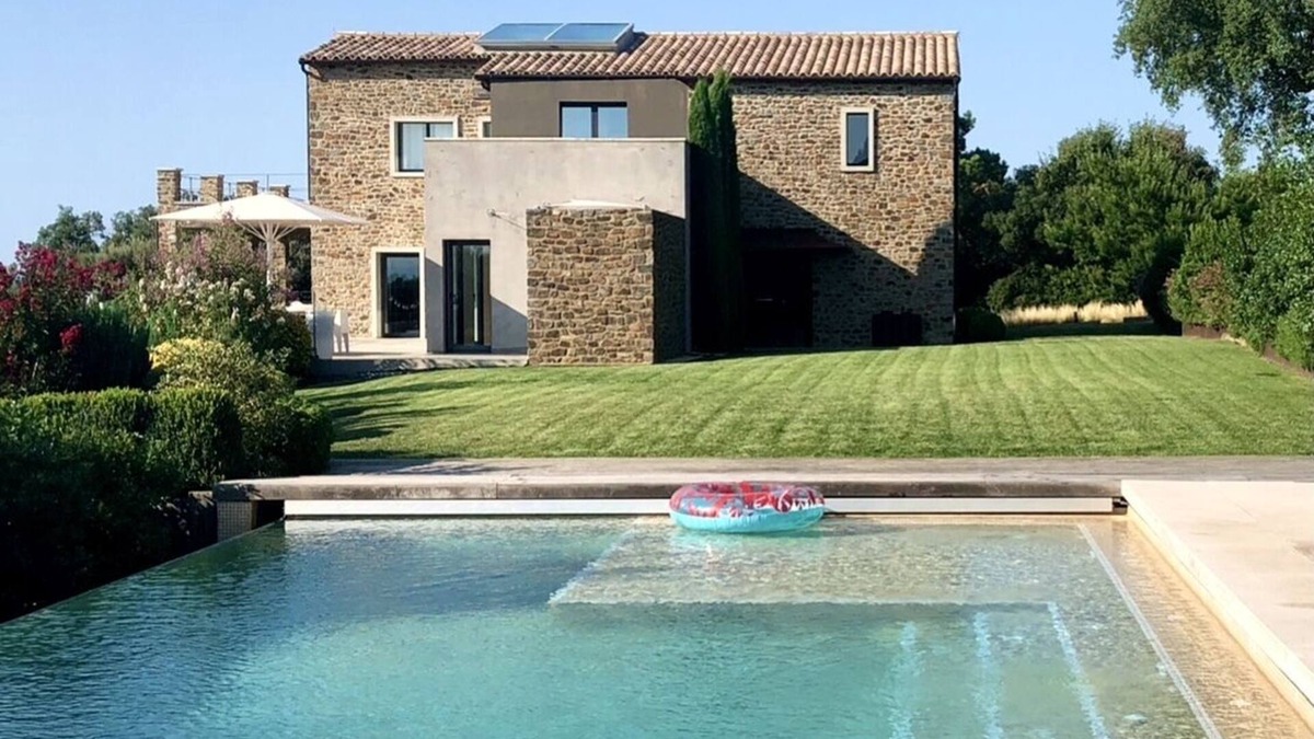 Pedrinya Villa | GIRONA VILLA WITH STUNNING VIEWS