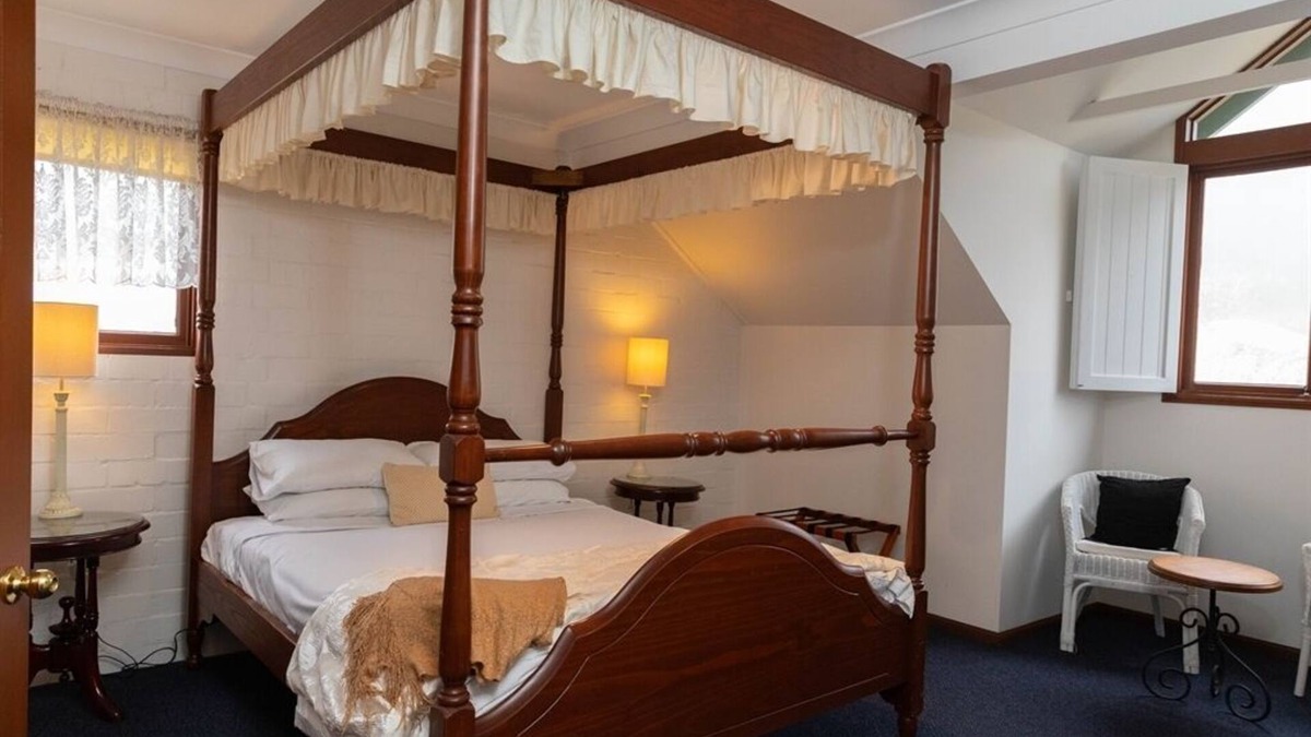 Eukey Hotel | Girraween Country Inn