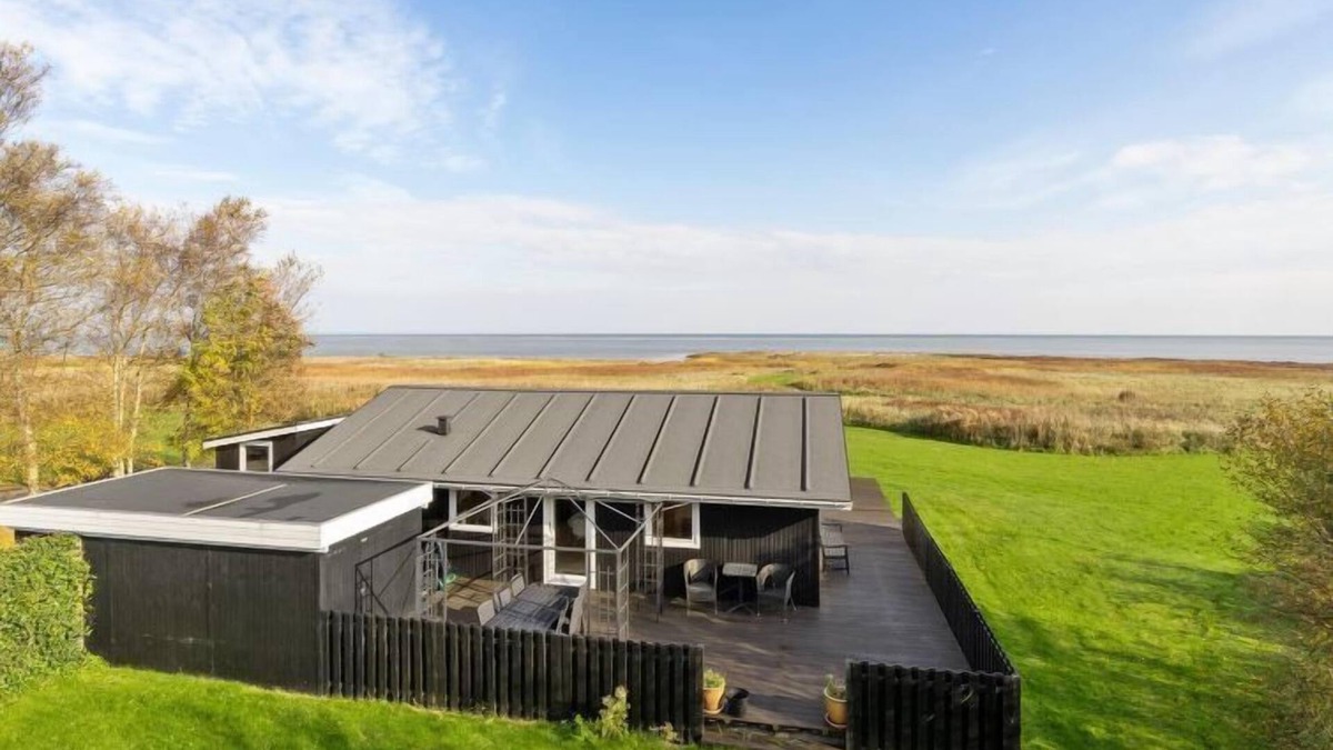 Helberskov Strand House | "Gisa" - from the sea by Interhome