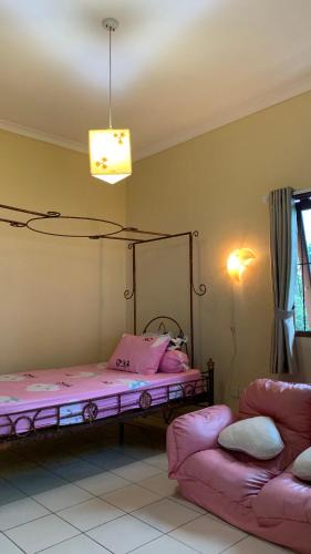 Cilobak Villa | Gisela Resto Villa