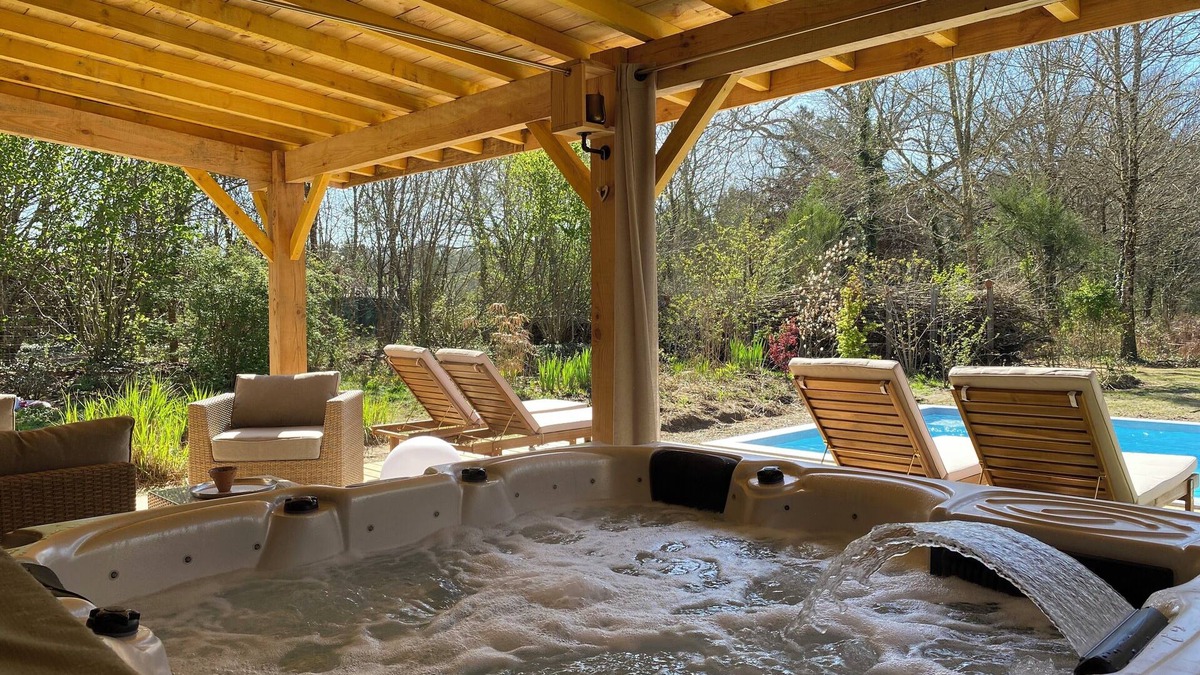 Pouydesseaux Cottage | GITE 3 * Four à Pain de charme & spa