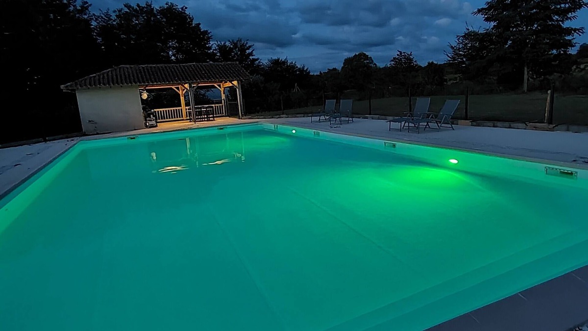 Lias-d'Armagnac Apartment | Gîte Acacia, swimming pool and table d'hôtes in the Gers countryside