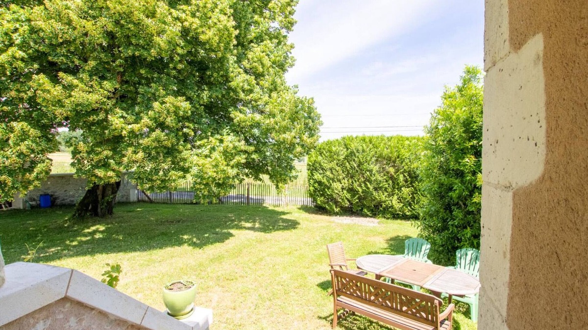 Allemans Cottage | Gite Allemans, 1 bedroom, 2 persons