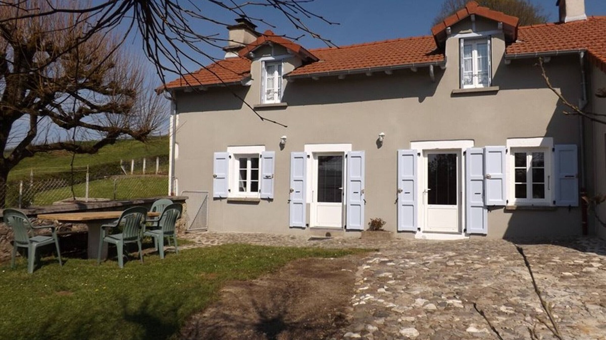 Arpajon-sur-Cere Cottage | Gite Arpajon-sur-Cère, 3 bedrooms, 6 persons