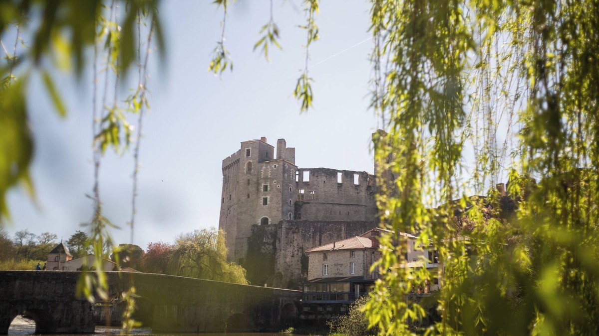 Clisson House | Gîte at the foot of the Château de Clisson