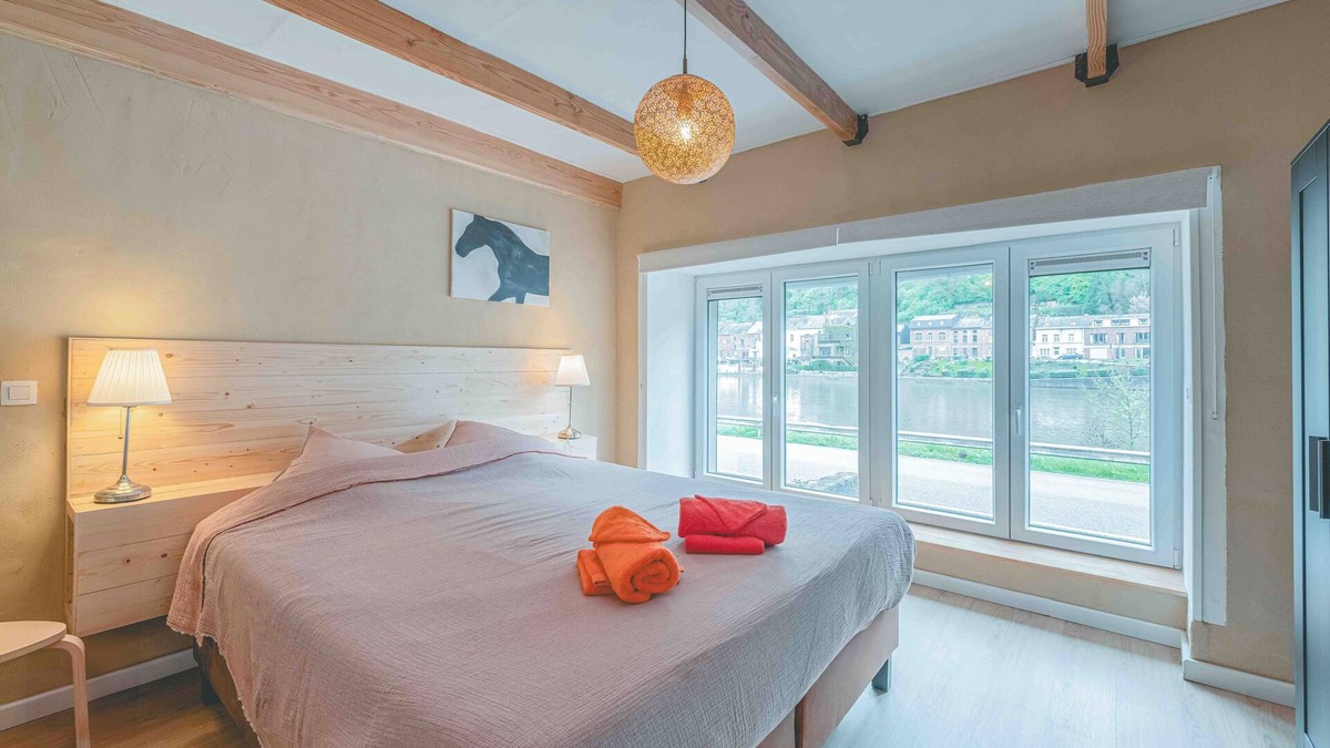 Dinant Apartment | Gite au Bord de la Meuse à Dinant en Belgique, à 3' du Centre de la Ville