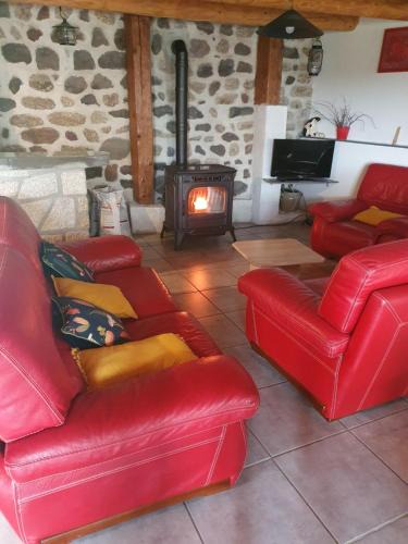 Le Plagnal House | " gite Au Pied Du Chapelas"