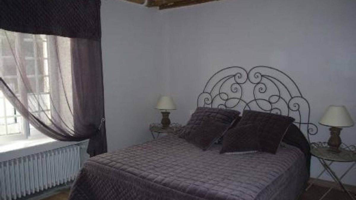 Le Plessis-Luzarches Cottage | GITE AUX FLEURS DE CERISES - Le Plessis Luzarches (95) 4 people