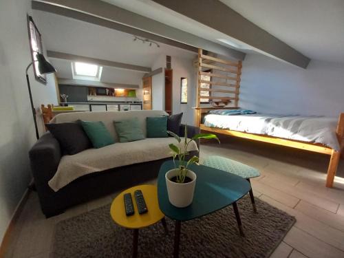 Allemagne-en-Provence Apartment | Gite avec terrasse privée proche des gorges du Verdon