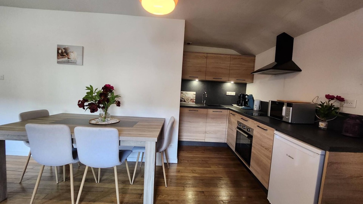Ventron Apartment | Gite "Blueberry" of 4/6 people with Jacuzzi