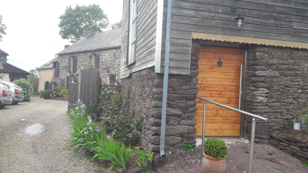 Iffendic House | gite brocéliande est