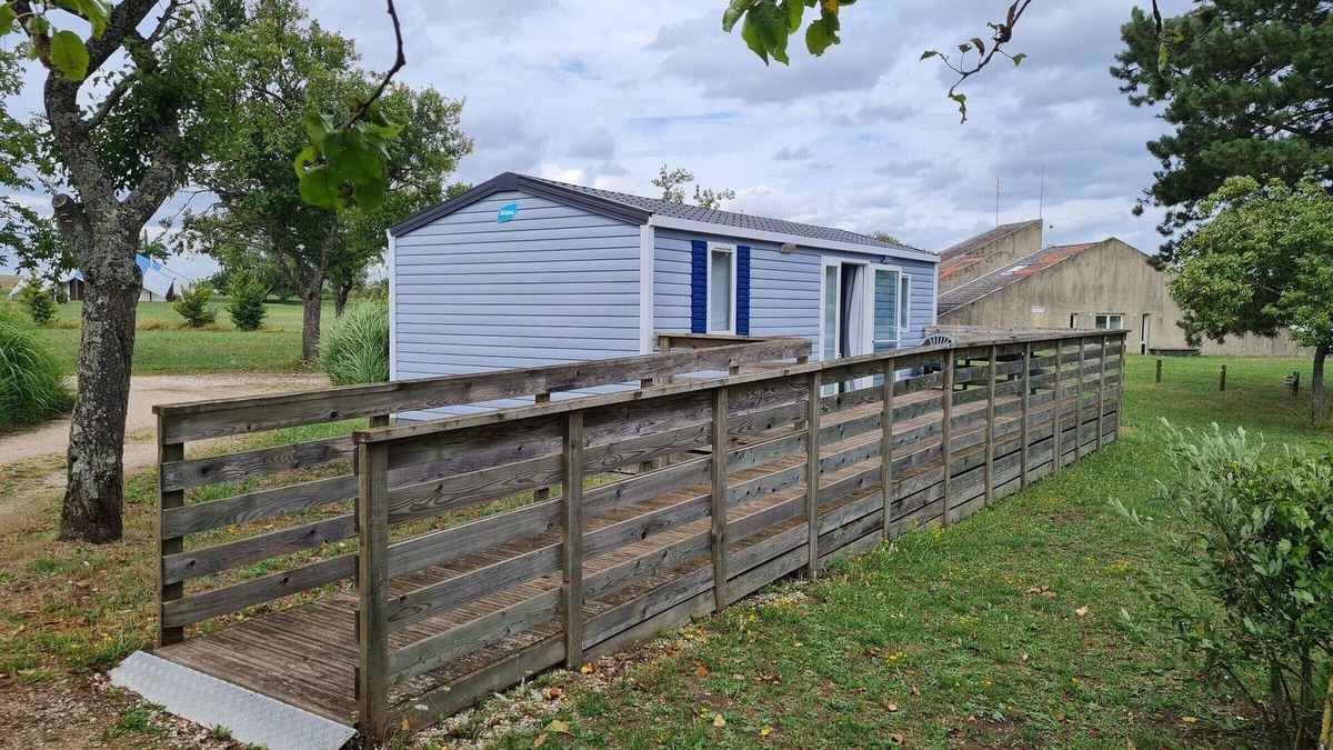 Bures Cottage | Gite Bures, 2 bedrooms, 4 persons