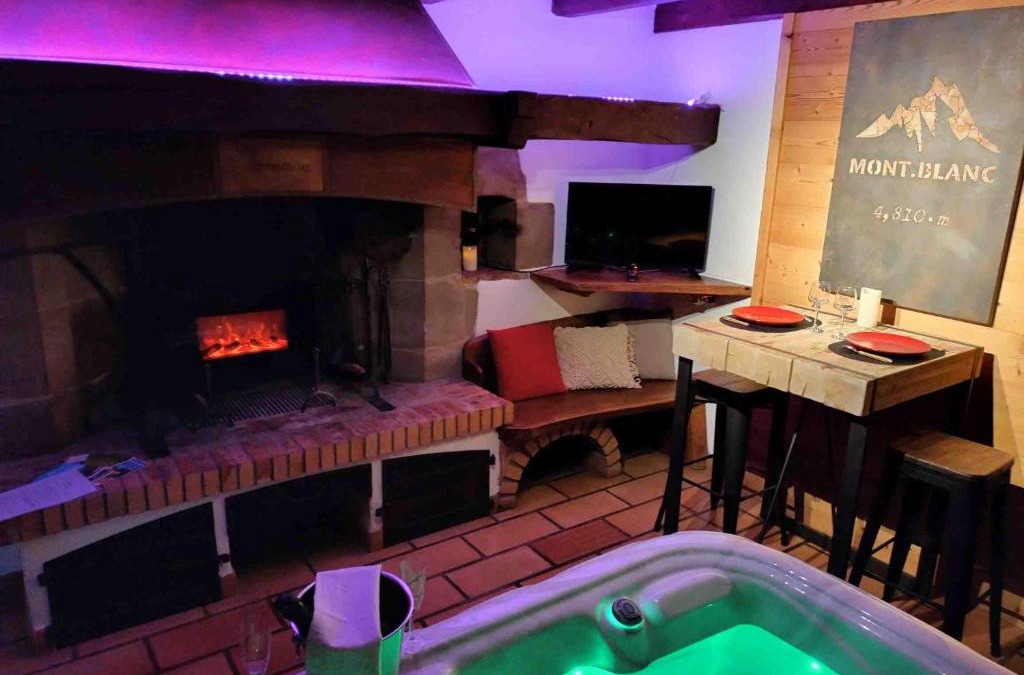 Vallieres Apartment | GITE Chambre SPA Privé DE L'ANCIENNE FERME