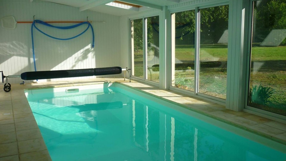 Aze House | Gite Chateau De Mirvault