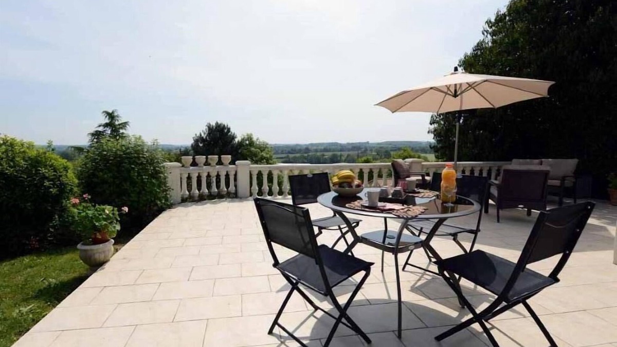 Les Chatelliers-Chateaumur House | GITE CLOSE TO PUY DU FOU 10 mins FROM VILLA MAGDALENA