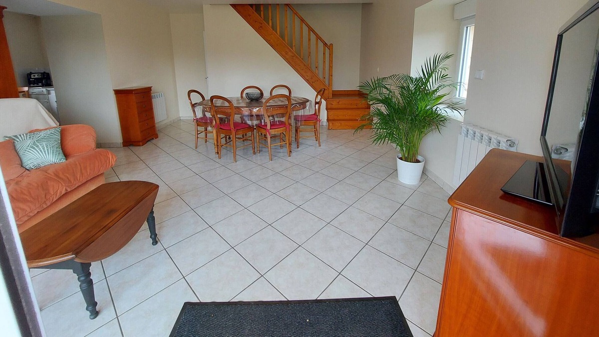 Cosse-le-Vivien Cottage | Gite Cossé-le-Vivien, 2 bedrooms, 5 persons