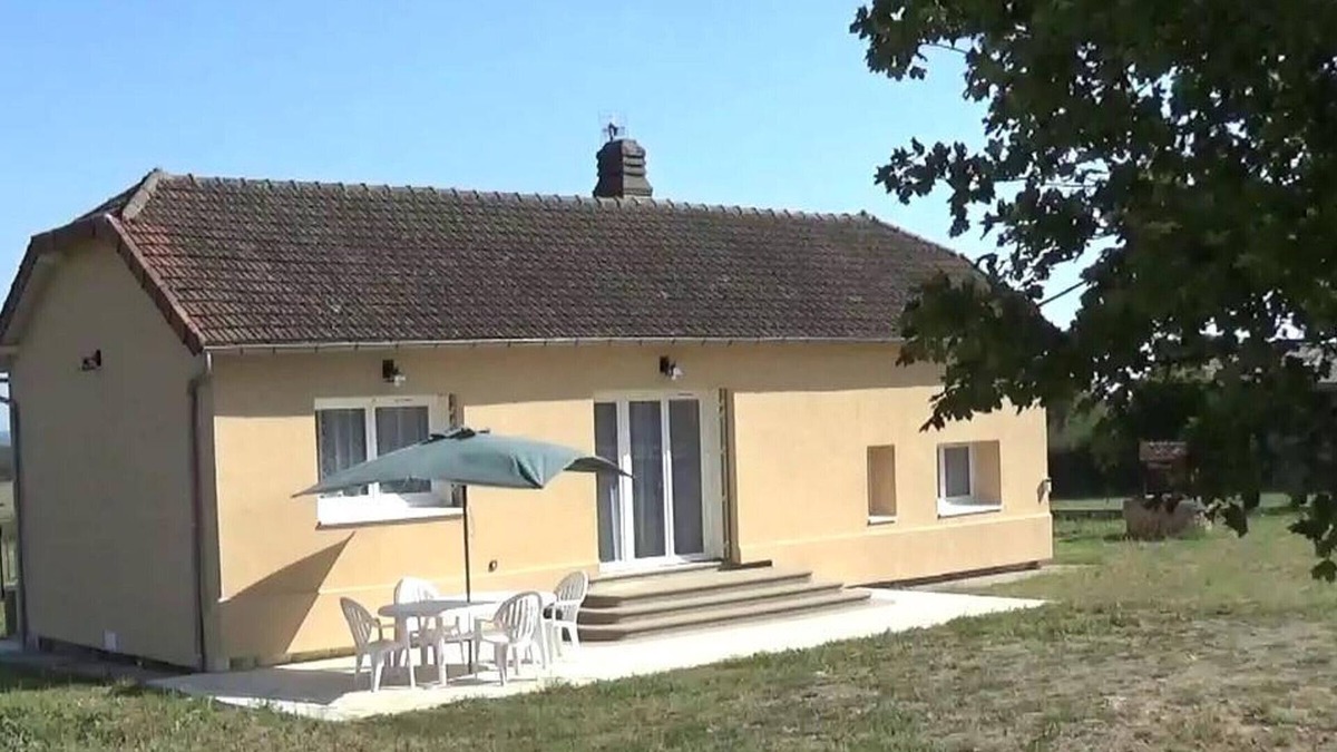 Coutansouze Cottage | Gite Coutansouze, 2 bedrooms, 4 persons