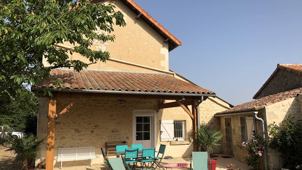 Lavoux Villa | GITE DE CHARME 3 Etoiles, Label Clef Verte, Wifi Fibre, Futuroscope 86800 LAVOUX