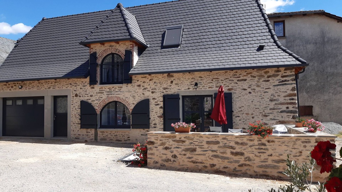Saint-Santin House | Gite de la Carriere