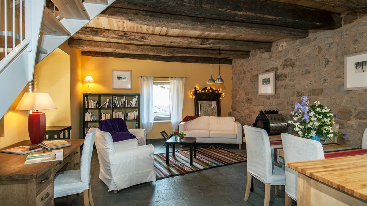 Salles-la-Source House | Gite de la Cascade, Pour 4 Personnes, Animaux Acceptés, Entre Rodez et Conques