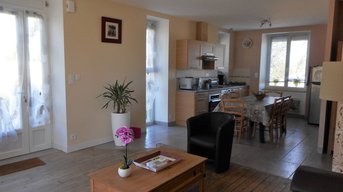Conques Cottage | GITE DE LA SOUQUAYRIE 3-star establishment, 7km from CONQUES, 400m from St Jacques Way