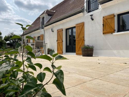Saint-Pierre-les-Etieux House | Gite Domaine des Chenes
