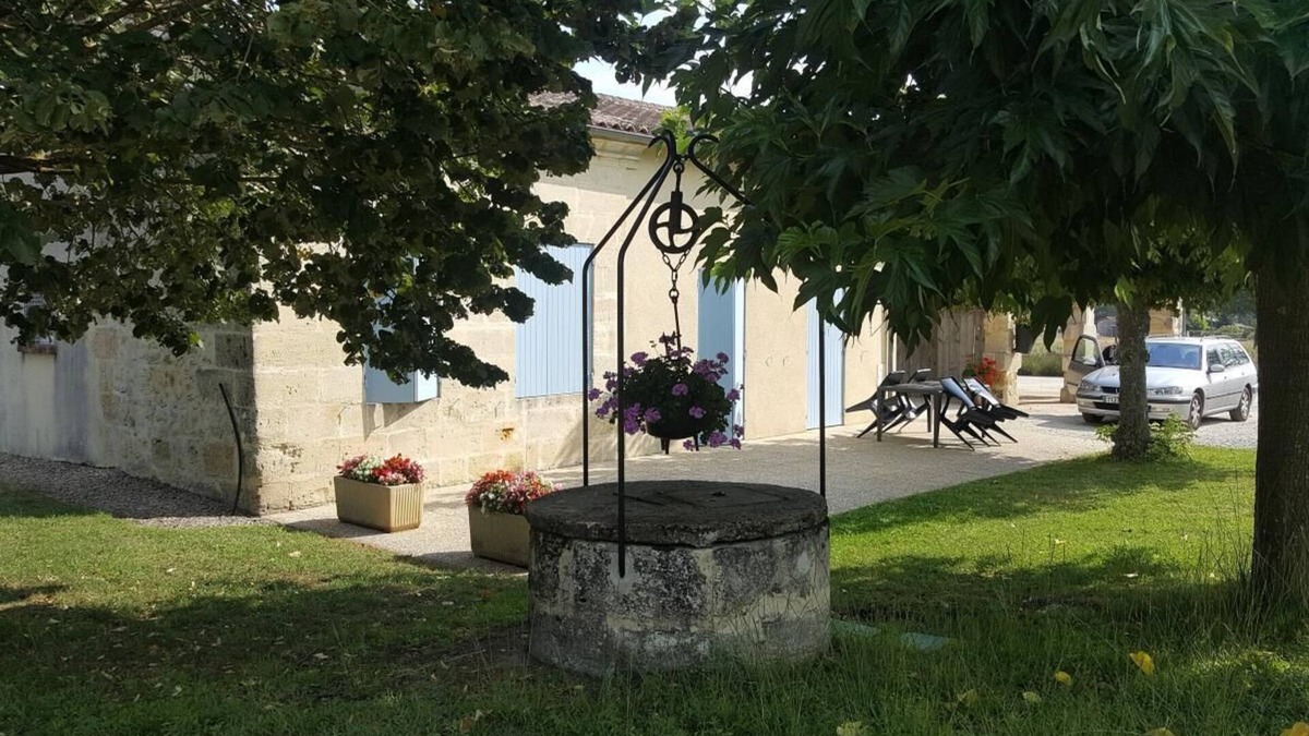 Marcenais House | Gite DU Moulin Borgne