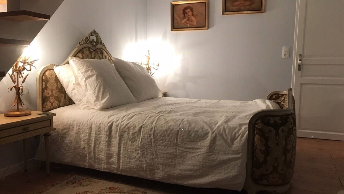 Mortagne-sur-Gironde Apartment | Gite du Port