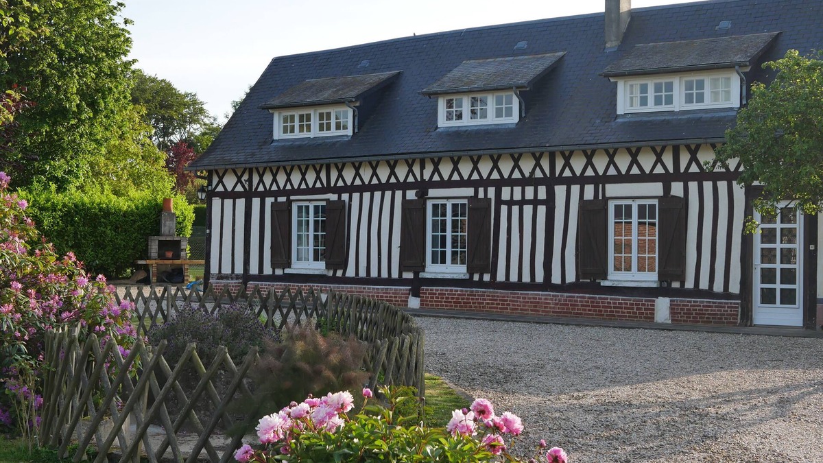 Venestanville House | Gîte Euphrasie, Normandy farmhouse near the sea