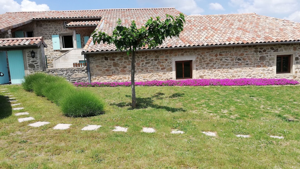 Cremoliere Cottage | Gite for 6 people in an old farmhouse