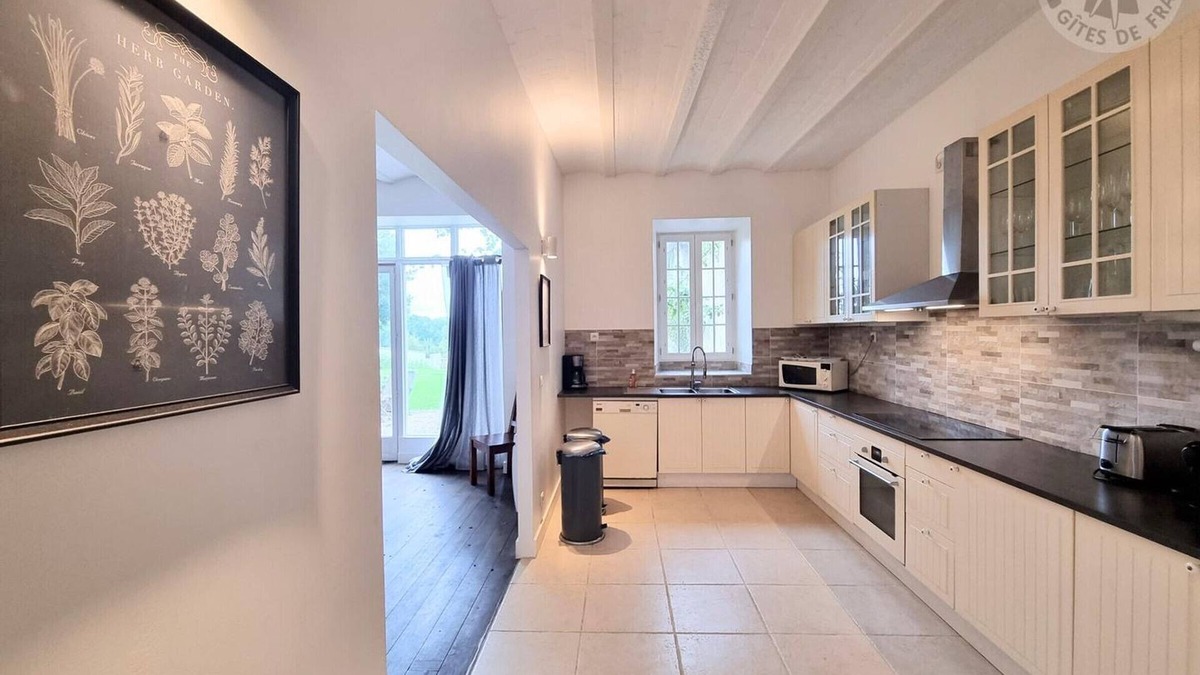 Fremainville Cottage | Gite Frémainville, 4 bedrooms, 8 persons
