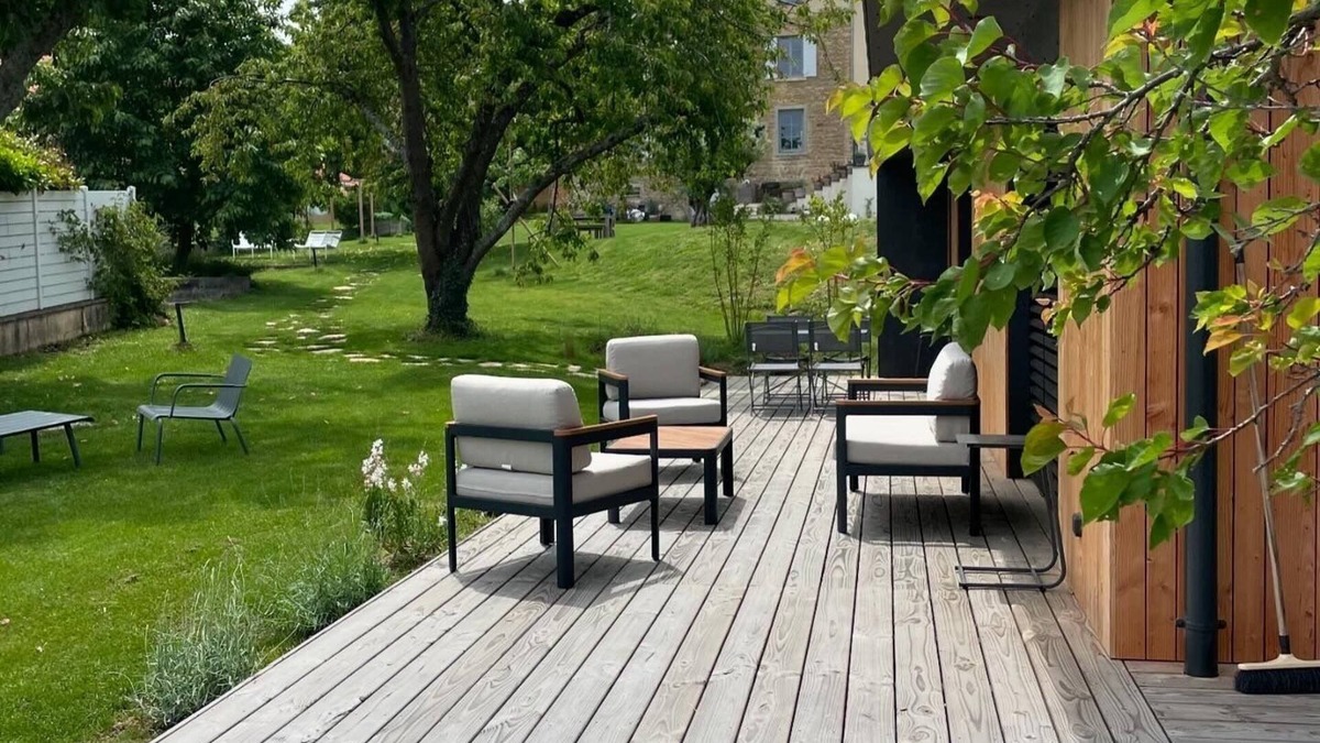 Saint-Germain-au-Mont-d'Or Cabin | Gite Loft 70m2 Atypique 2/4 persons near Lyon. Entire dwelling