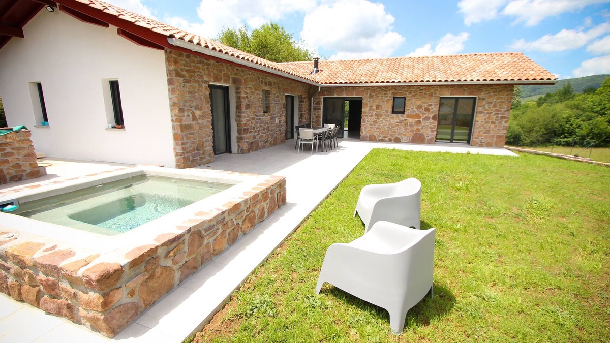 Saint-Jean-Pied-de-Port House | Gîte Garazi, in the heart of the Basque Country - Saint Jean Pied de Port