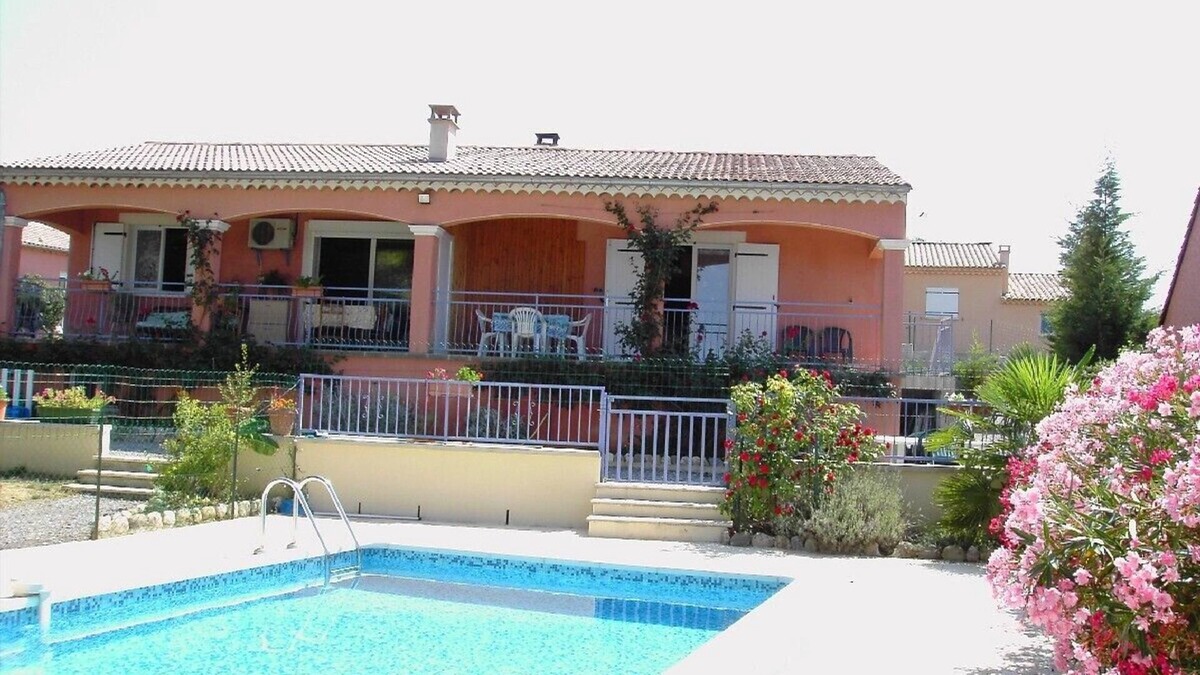 Boisset-et-Gaujac House | Gite in detached house has boisset and gaujac