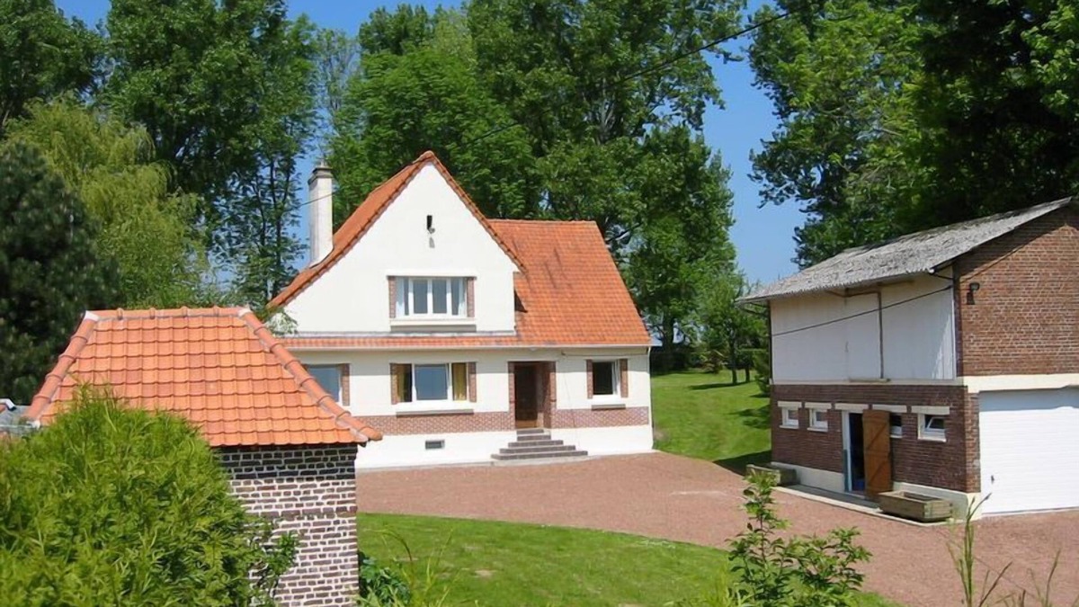 Vacqueriette-Erquieres Cottage | Gite in France, 3 stars, 11 prs, comfortable, relaxing, in natural environment