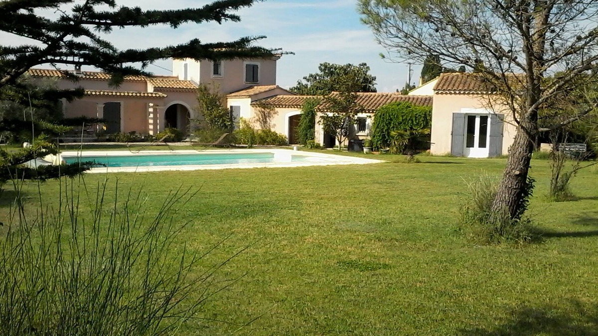 Velleron Cottage | Gîte in Provence at the foot of the Luberon