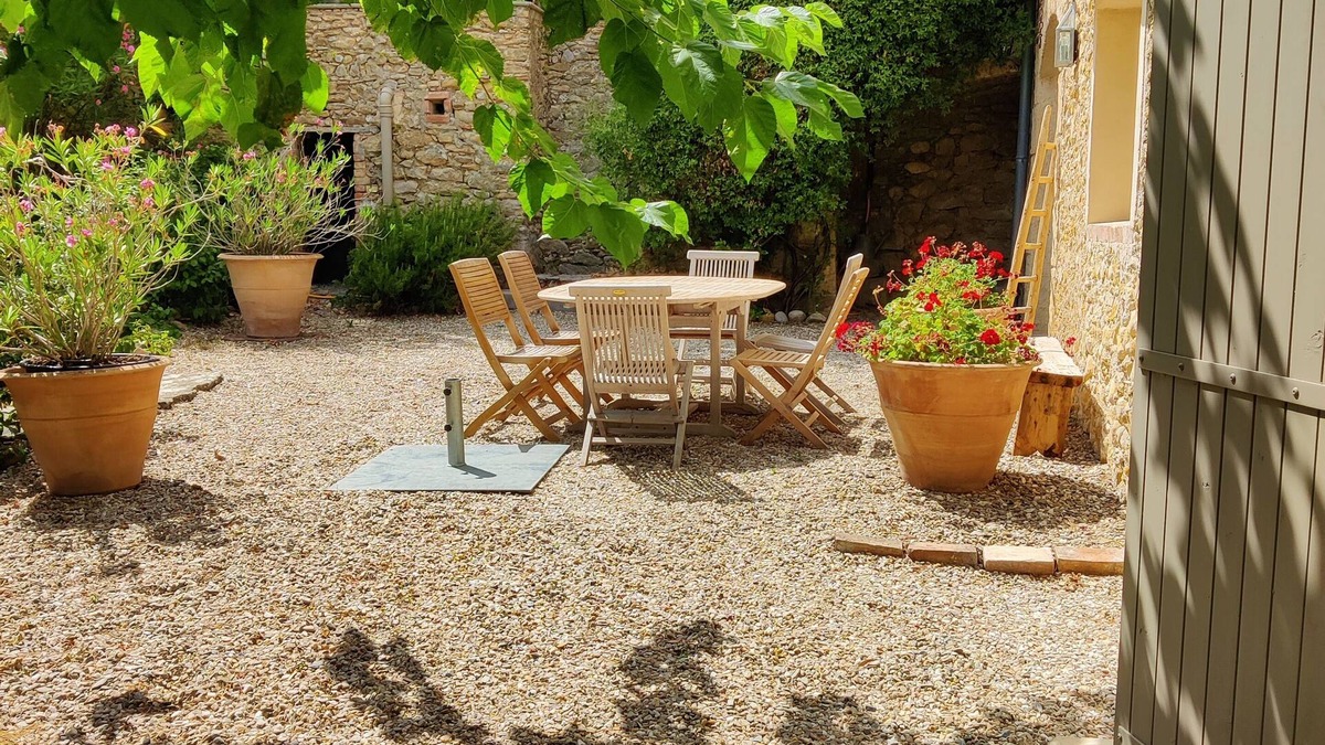 Boisset-et-Gaujac House | Gite in South of France