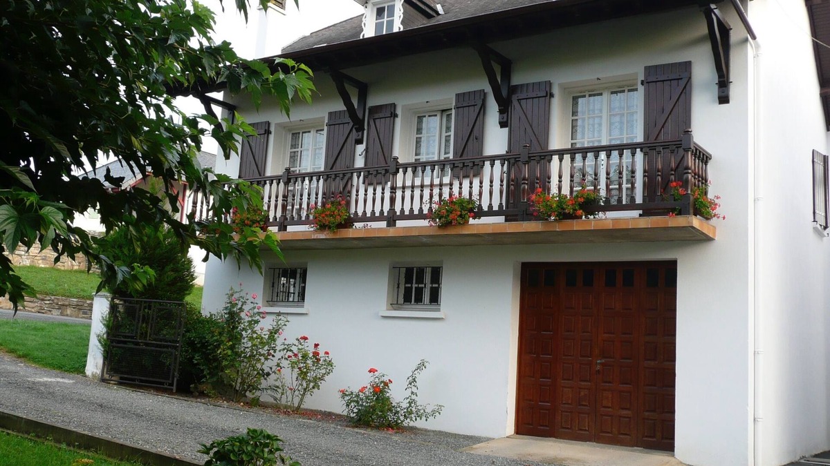 Ordiarp Apartment | Gîte in the Basque Country, near the mountains at Ordiarp