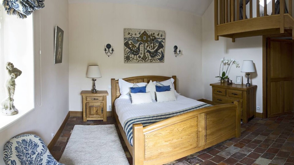 Noyant-de-Touraine House | Gîte in the grounds of Domaine de Brou