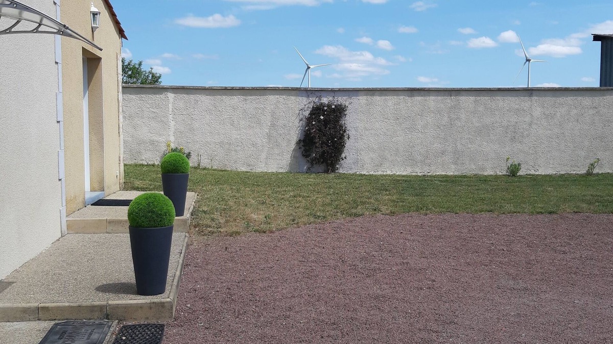 Antoigne House | GITE IN THE PAYS DE LOIRE COUNTRYSIDE, CLOSE TO MANY PRESTIGIOUS SITES