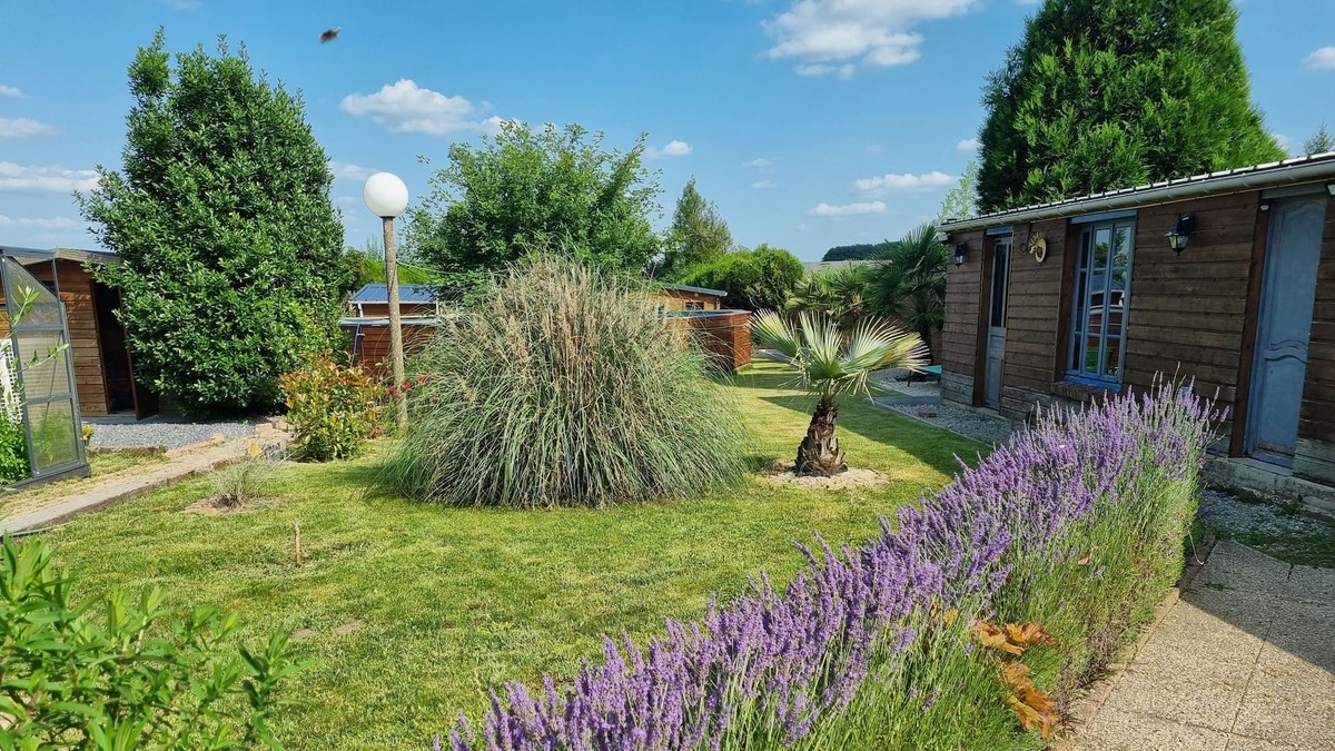 Tilloloy Cottage | Gite in Tilloloy swimming pool sauna spa